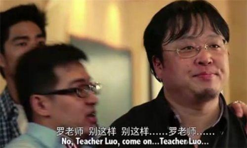 今日嗅评：锤子营销确实还是有那么一手的，最大问题出在渠道和定位上