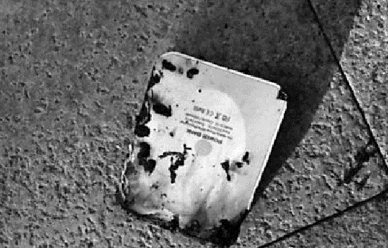 山寨移动电源泛滥，小心你的移动电源会爆炸！