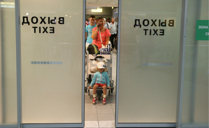 中小旅行社，趁着土豪来袭，果断把自己卖了吧！