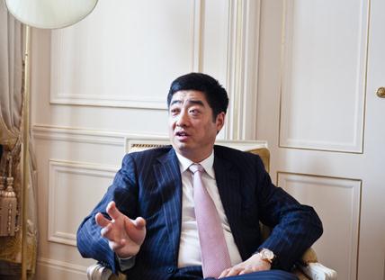 胡厚崑：华为是如何在“全球化”与“本地化”间取得平衡的？