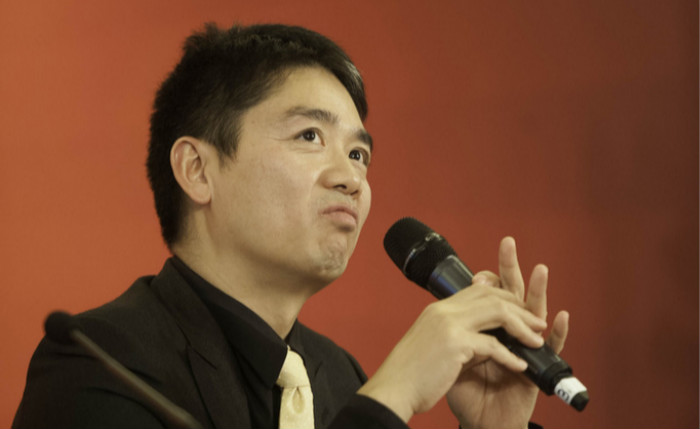 刘强东，三招保住控制权
