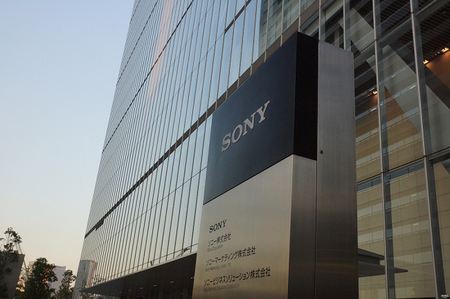 索尼六年来第五次惨亏：上一年亏损或达12.7亿美元