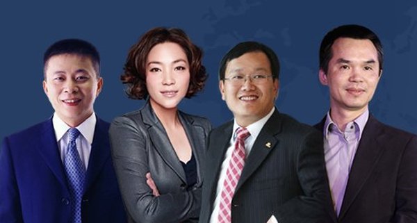 五个男人与一个女人：新浪微博的纸牌屋