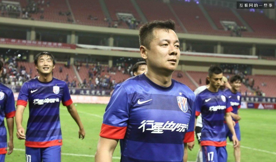 互联网大佬都爱啥运动？马云踢足球，雷军没事打打乒乓球,互联网的一些事