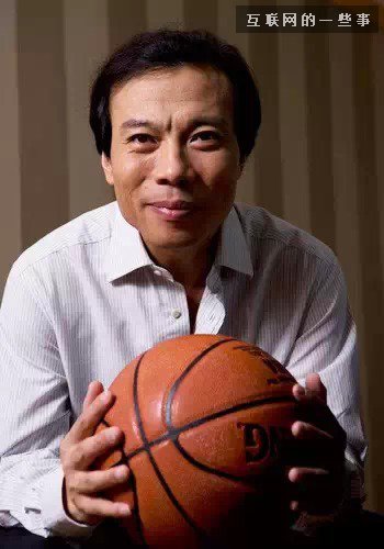 互联网大佬都爱啥运动？马云踢足球，雷军没事打打乒乓球,互联网的一些事