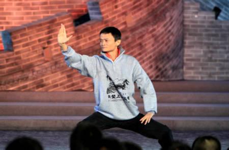 大佬们眼中的马云：悟性极强 对雷军创业帮助最大,互联网的一些事