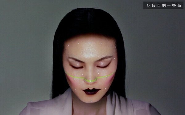 高科技变脸术，你们来感受一下！,互联网的一些事