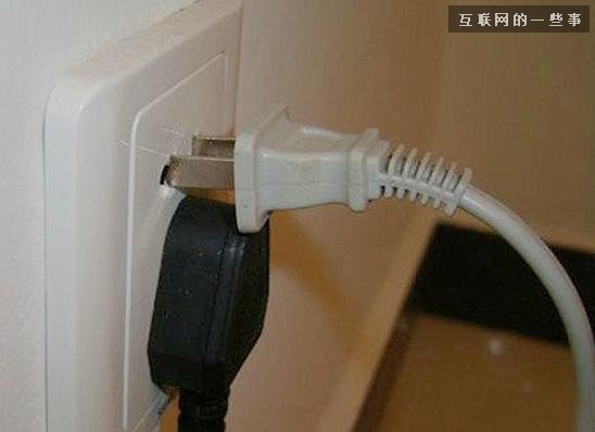 【码小弟 侃科技】那些令人无语的天才设计,互联网的一些事