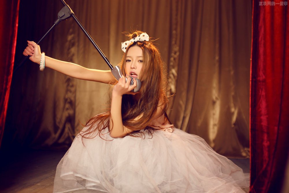 唱吧该如何承受线下KTV之重？,互联网的一些事