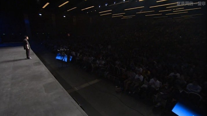 锤子手机发布会：裤子都脱了你就让我看这个,互联网的一些事