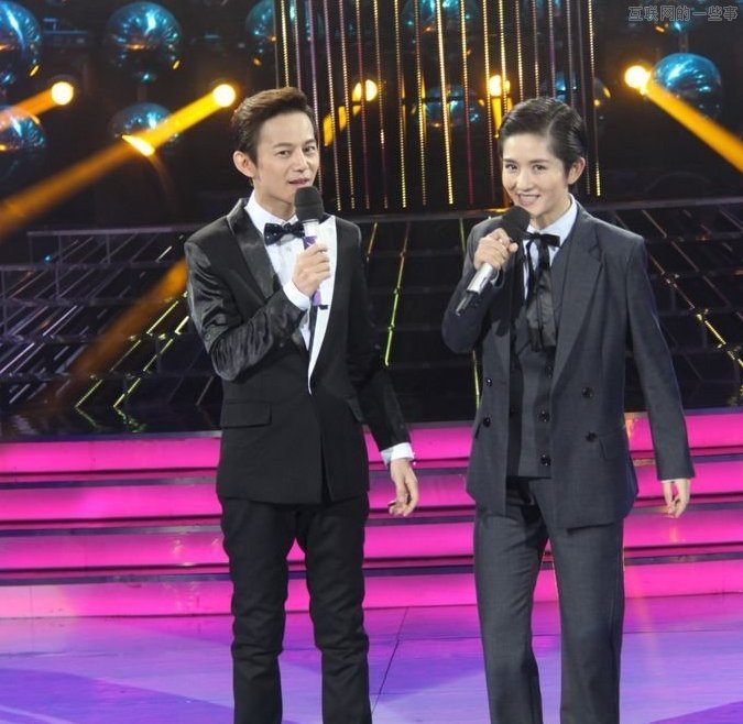 新浪微博上市就靠这10个大V？！,互联网的一些事