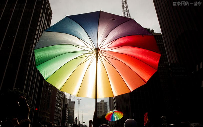 中国同志产业现状观察，彩虹背后是朝阳？,互联网的一些事