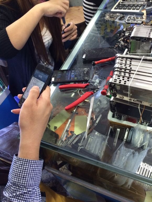 触目惊心！iPhone翻新全过程，看完之后你还敢买手机吗,互联网的一些事