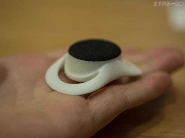 IPacify蓝牙奶嘴：武装到牙齿,互联网的一些事