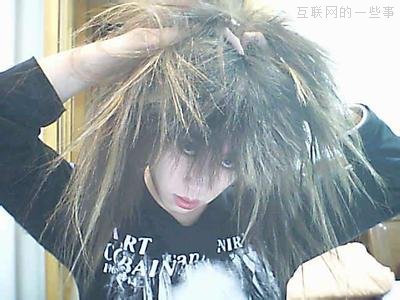 想赚85后的钱，你就不能不了解“杀马特”群体,互联网的一些事