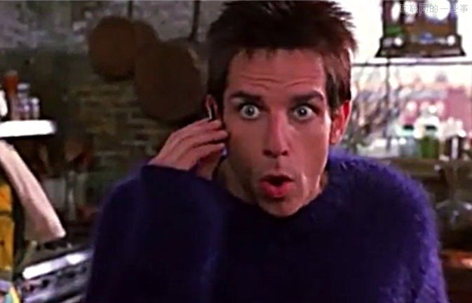 【组图】影视作品中十大最不可思议的科幻手机,互联网的一些事