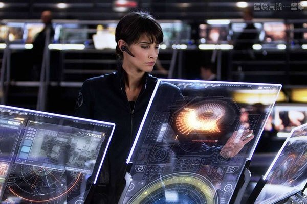 电影中的交互设计——未来派计算机让众多科技爱好者垂涎,互联网的一些事