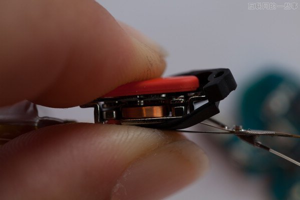 全面拆解Google Glass，比想象的还要简单！,互联网的一些事