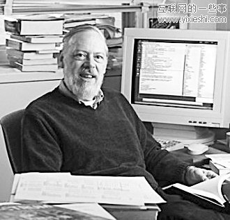 当追悼乔布斯时，请不要忘记丹尼斯里奇,互联网的一些事